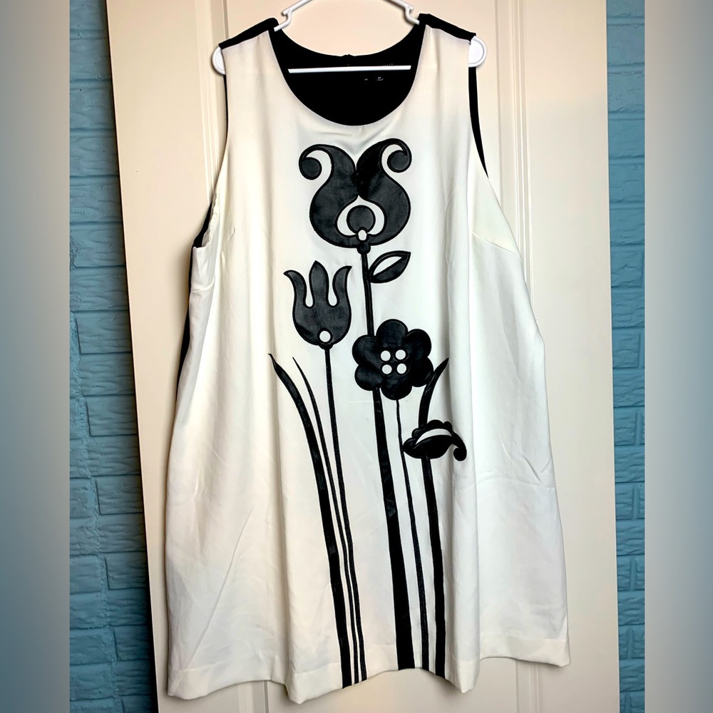 Victoria Beckham for Target Black and White dress